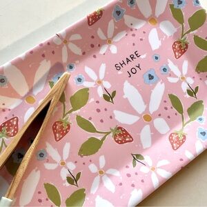 Mudpie Tray and Tongs